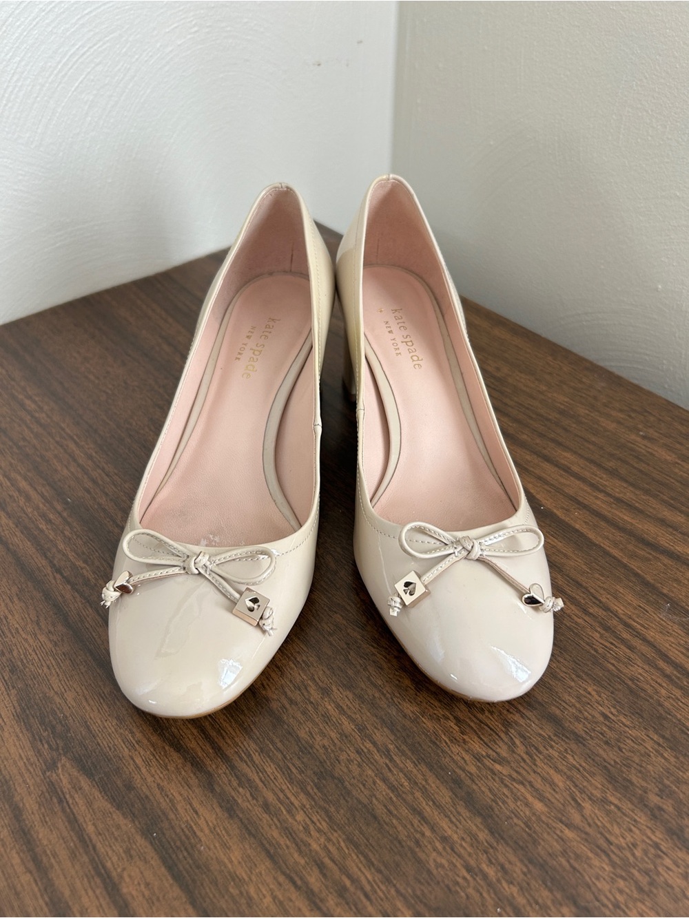 Kate Spade Nude Patent Leather Block Heel Pumps Size 7.5